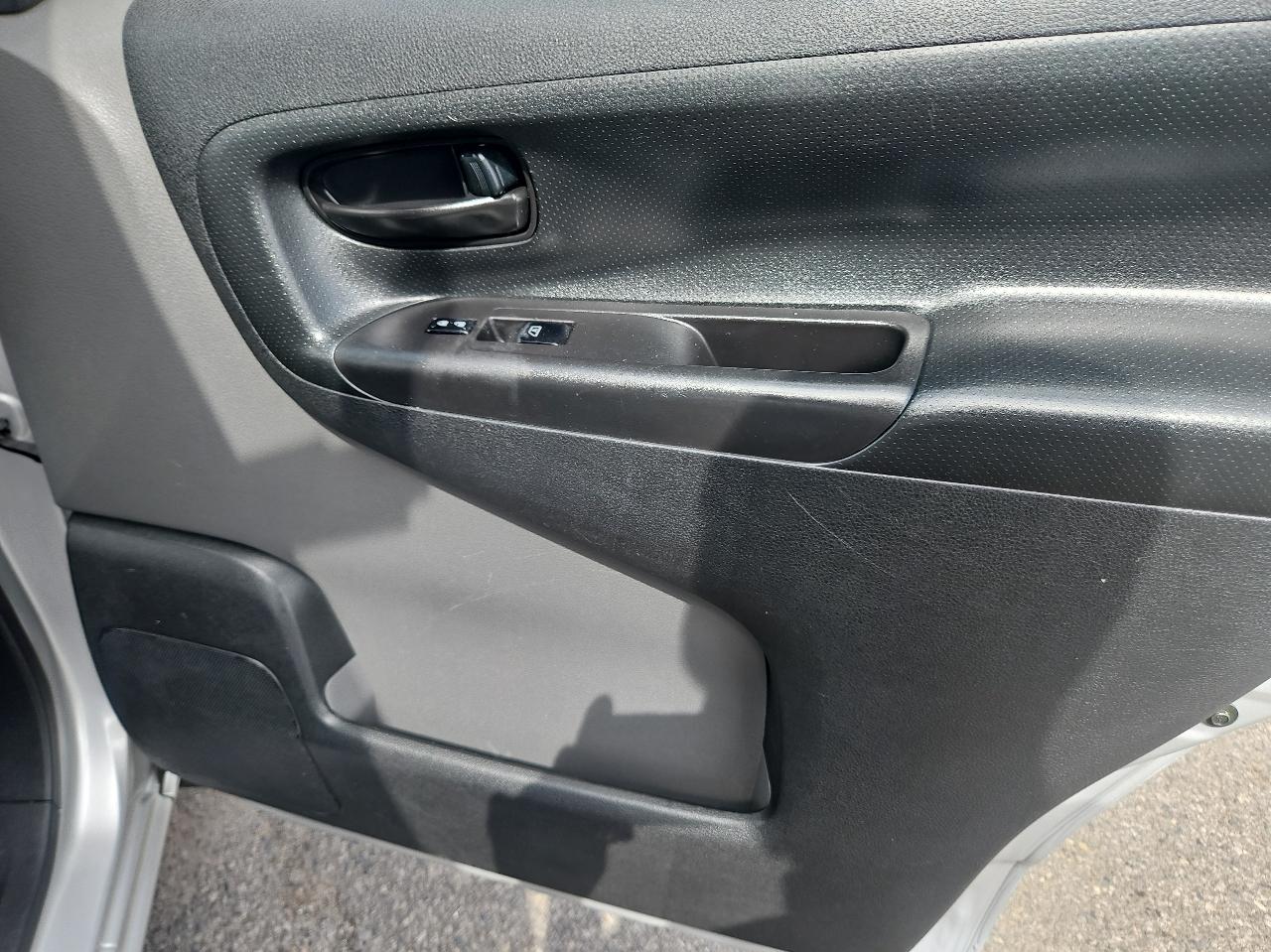Nissan NV200 I4 SV 2014