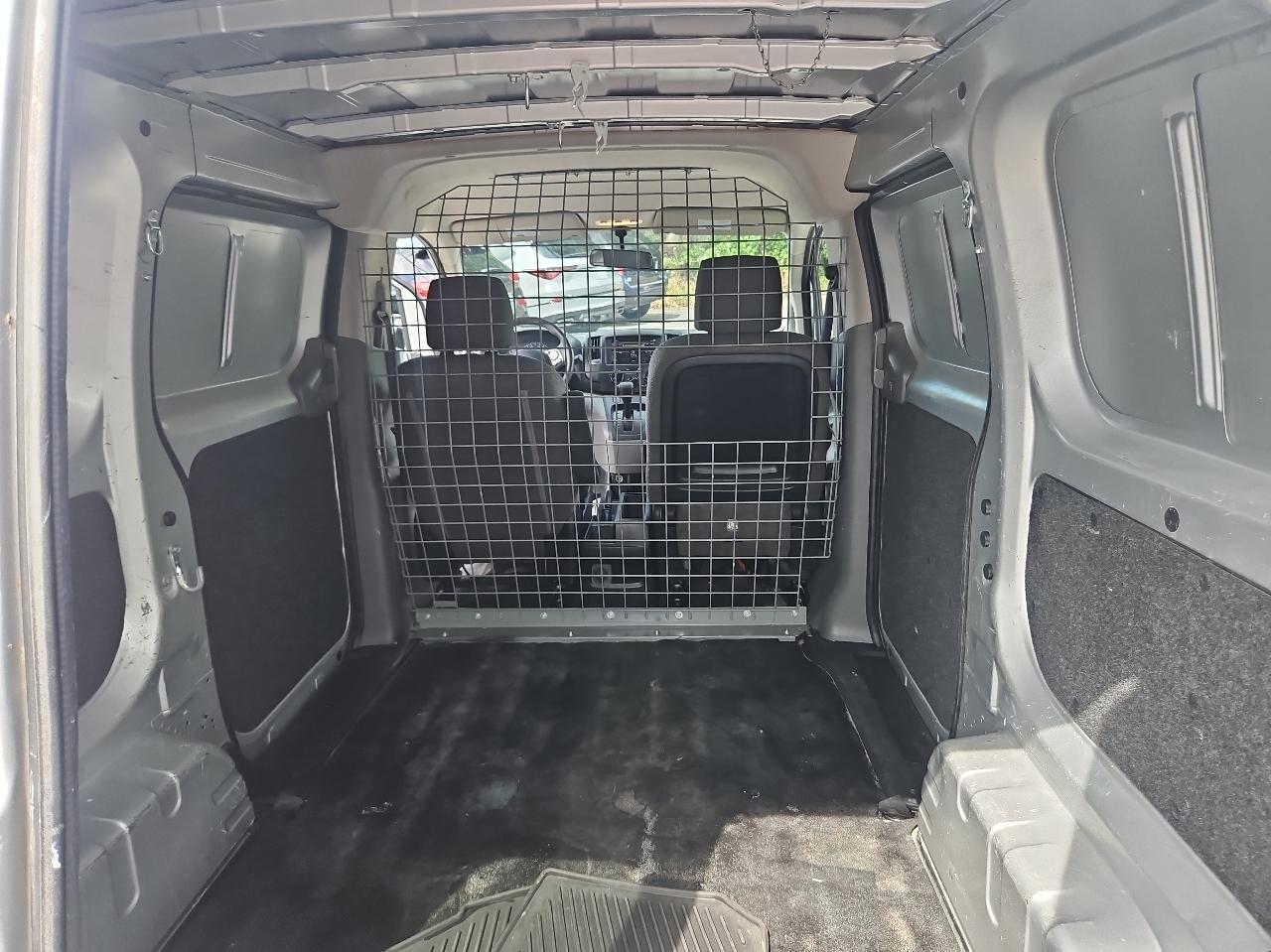 Nissan NV200 I4 SV 2014