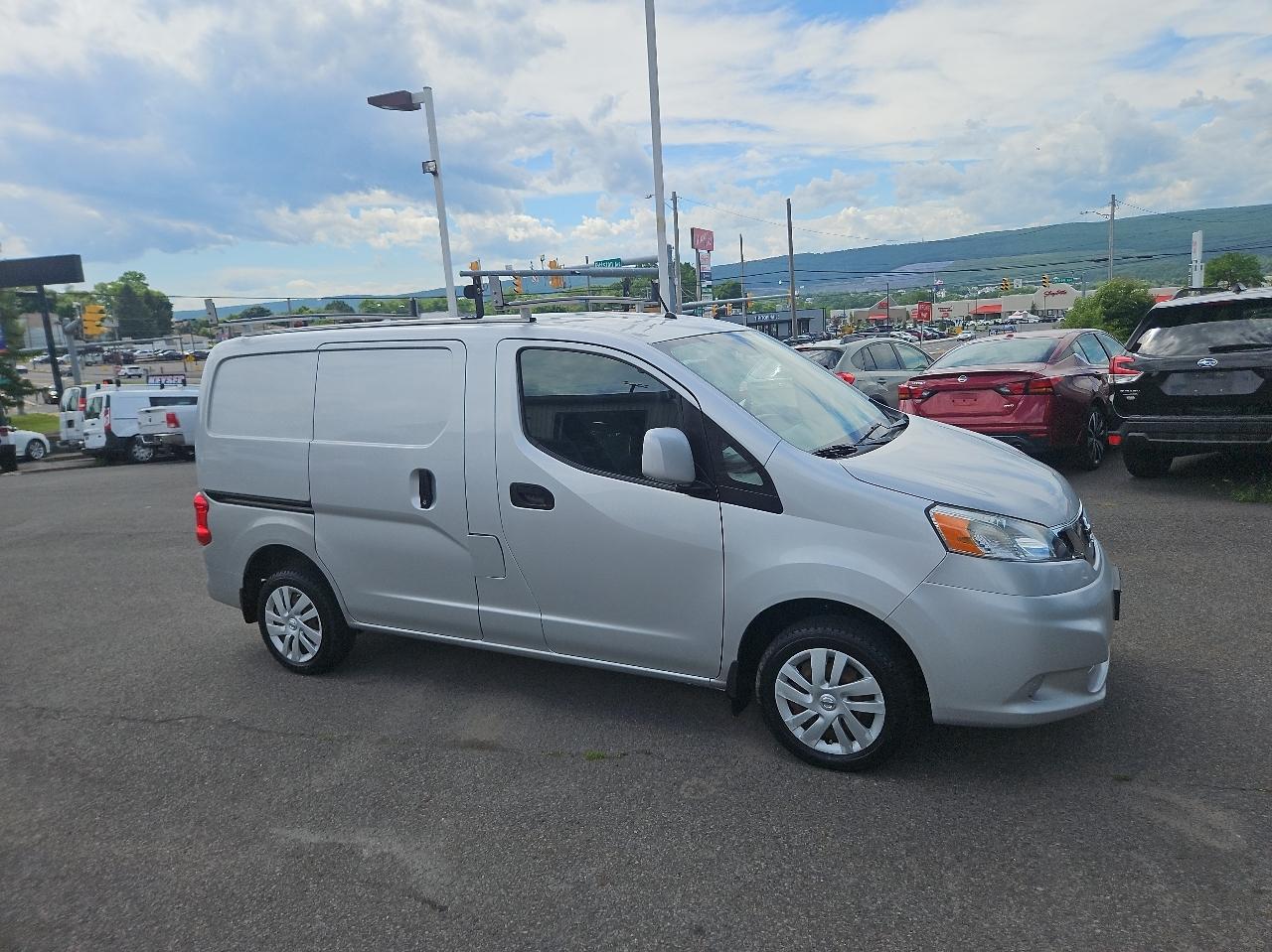Nissan NV200 I4 SV 2014
