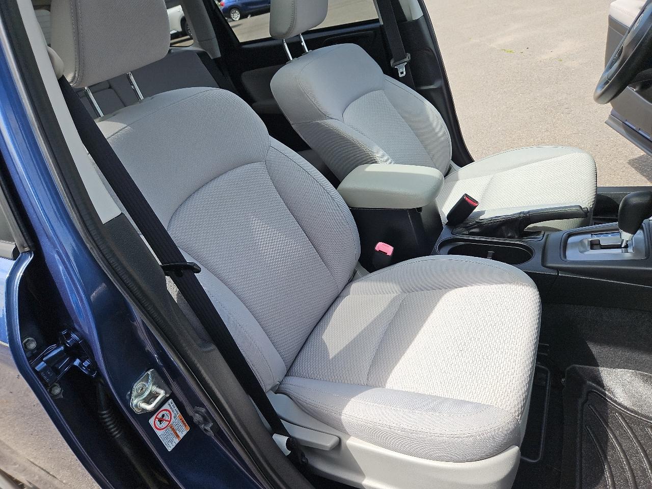 Subaru Forester 4dr Auto 2.5i Premium PZEV 2014