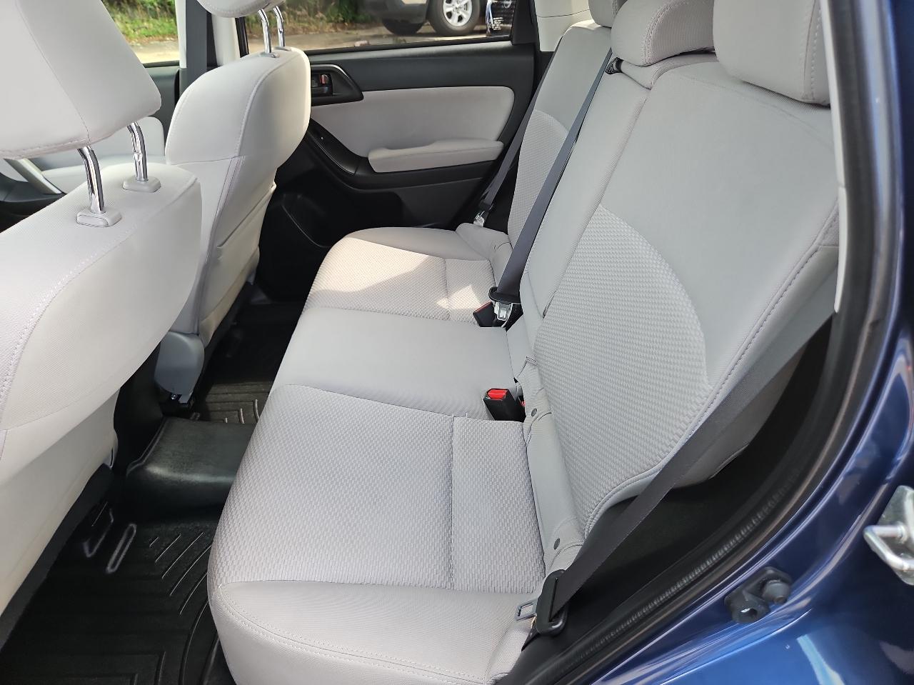 Subaru Forester 4dr Auto 2.5i Premium PZEV 2014