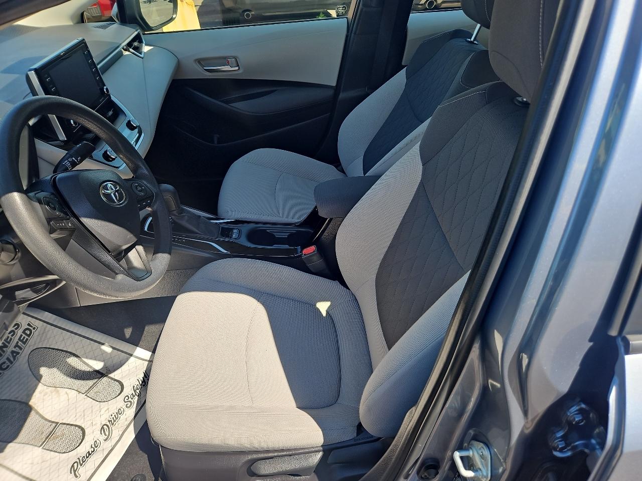 Toyota Corolla LE CVT (Natl) 2021