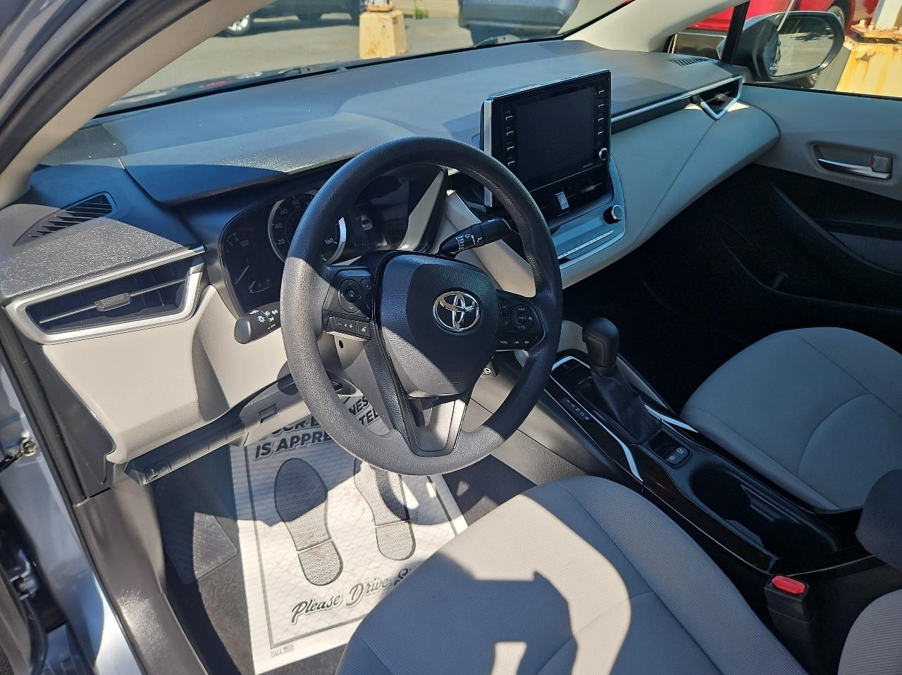 Toyota Corolla LE CVT (Natl) 2021