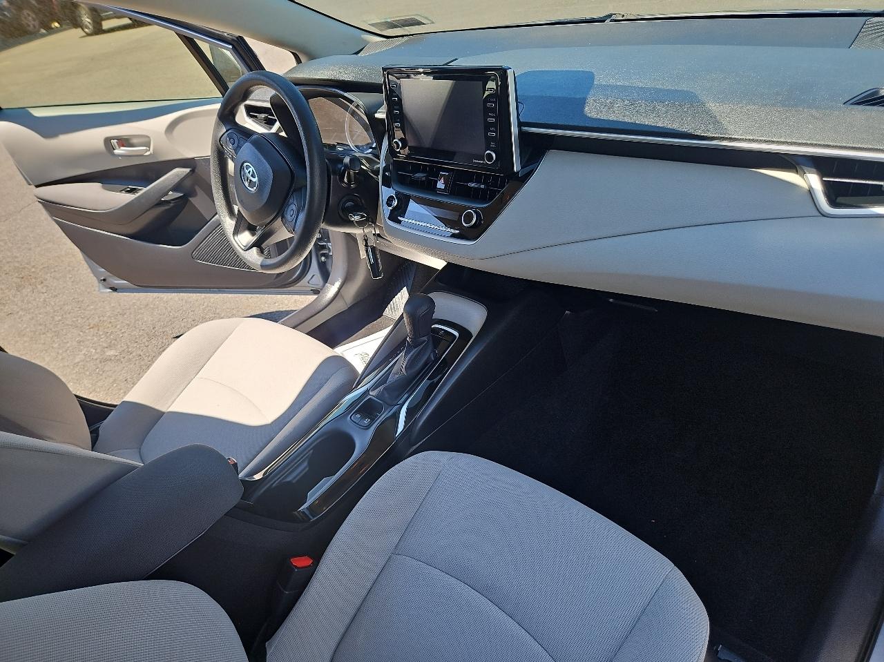 Toyota Corolla LE CVT (Natl) 2021