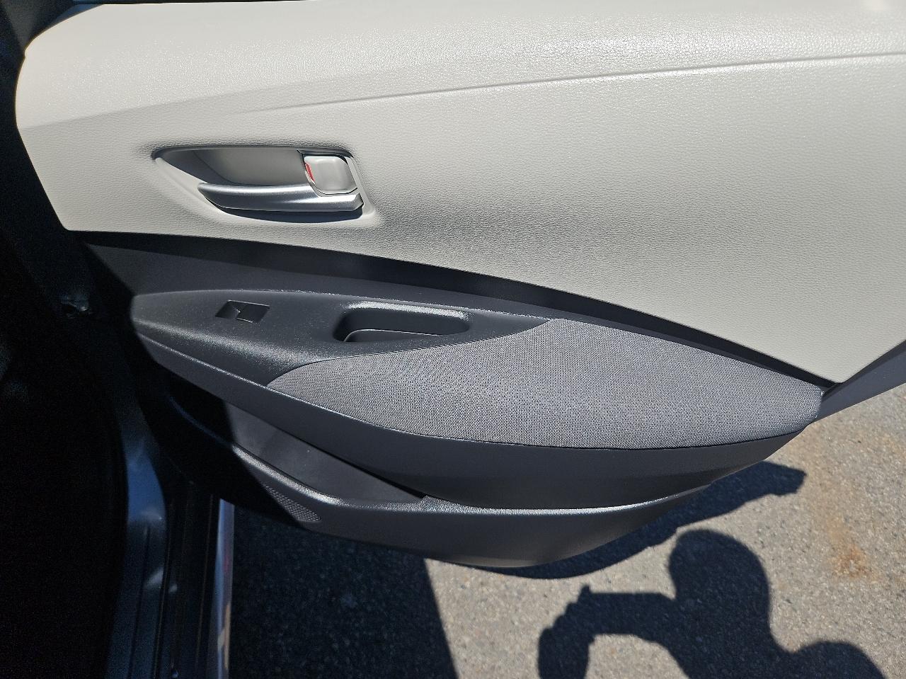 Toyota Corolla LE CVT (Natl) 2021