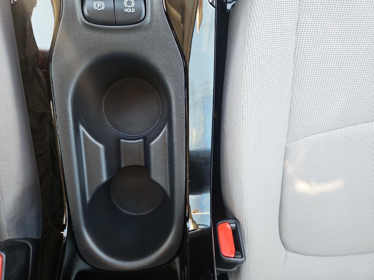 Toyota Corolla LE CVT (Natl) 2021