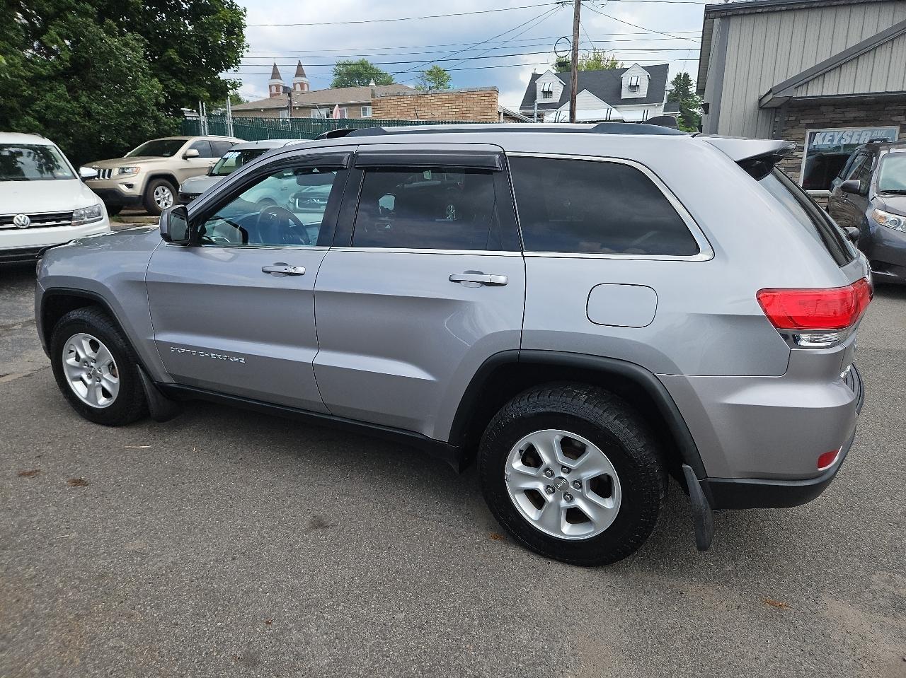 Jeep Grand Cherokee 4WD 4dr Laredo 2014