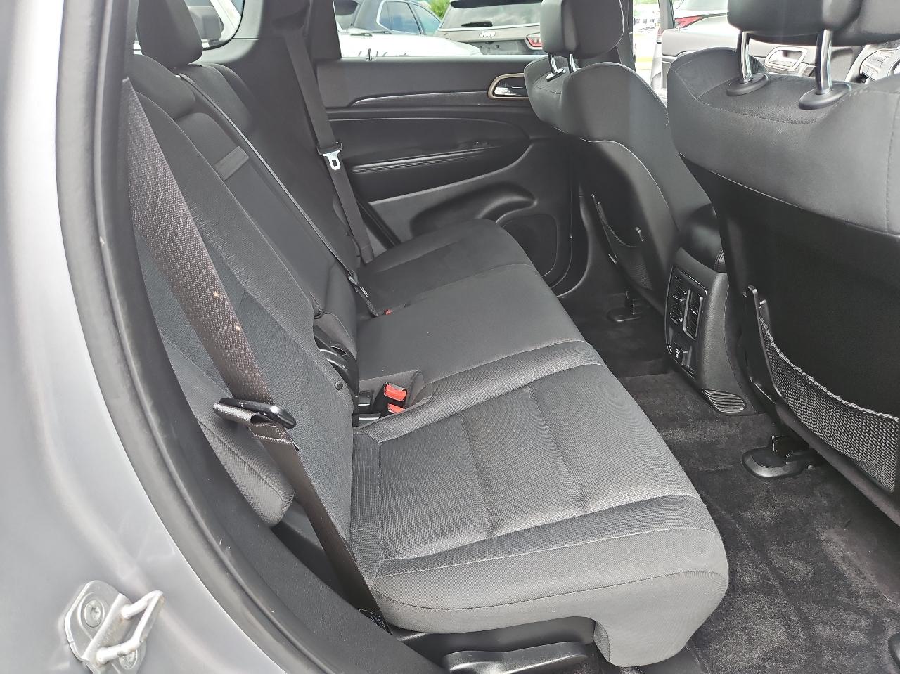 Jeep Grand Cherokee 4WD 4dr Laredo 2014
