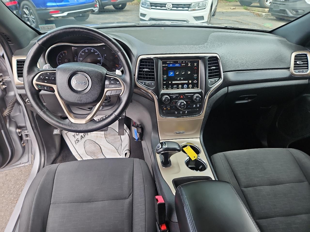 Jeep Grand Cherokee 4WD 4dr Laredo 2014