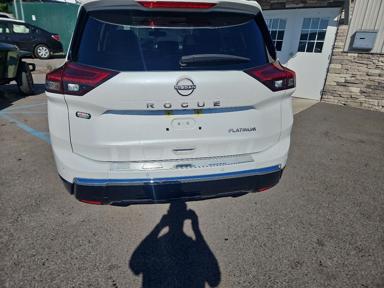 Nissan Rogue FWD Platinum 2024