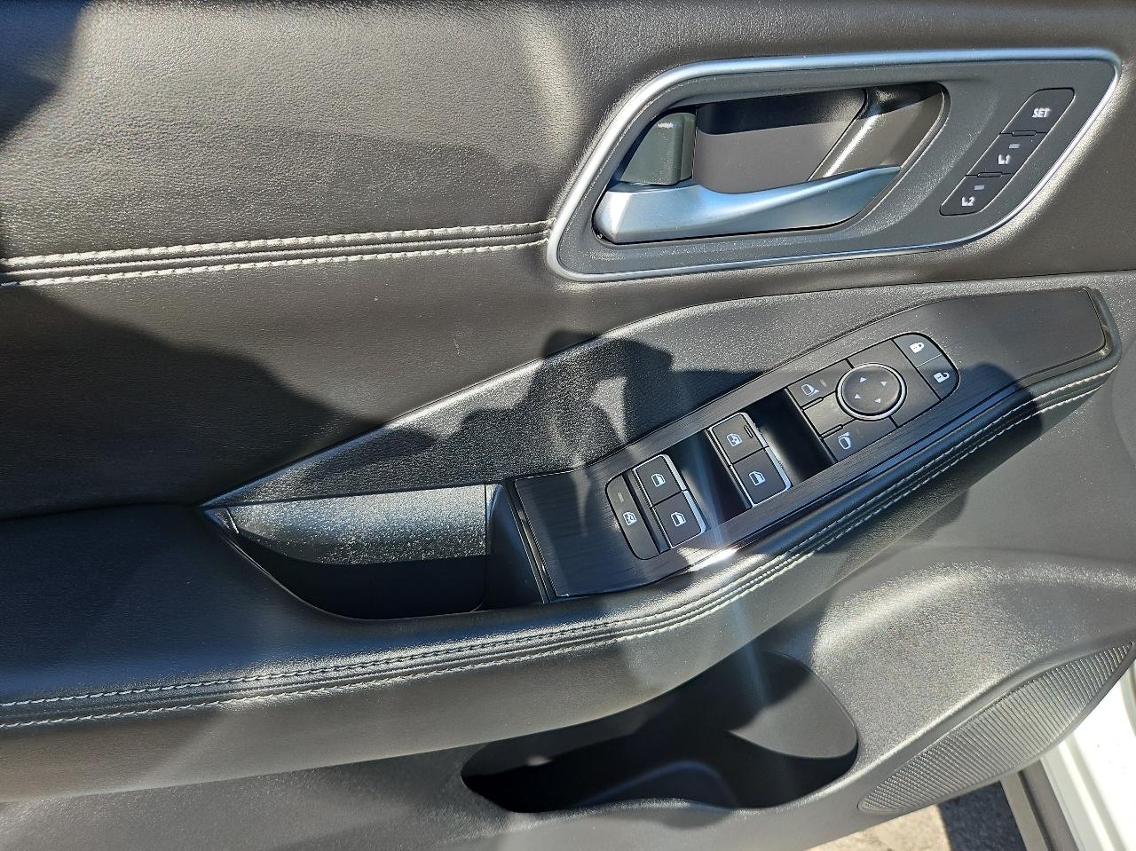 Nissan Rogue FWD Platinum 2024