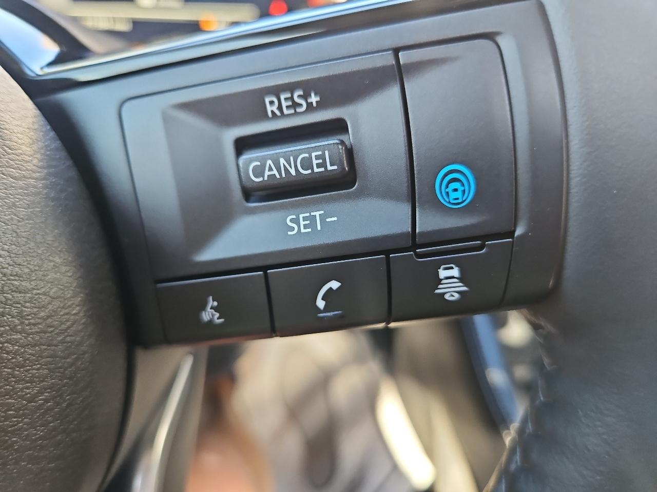 Nissan Rogue FWD Platinum 2024