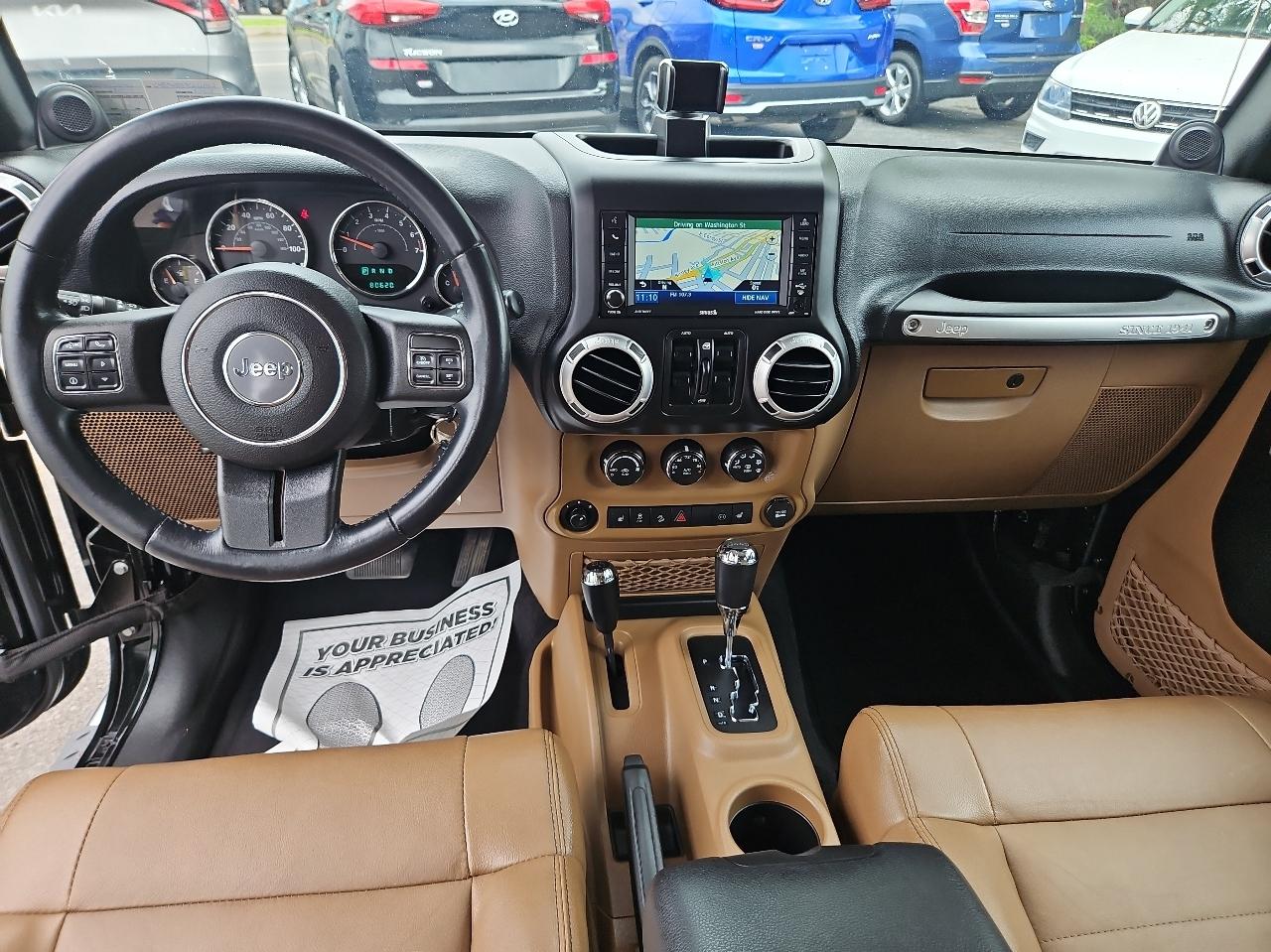 Jeep Wrangler Unlimited 4WD 4dr Sahara 2012