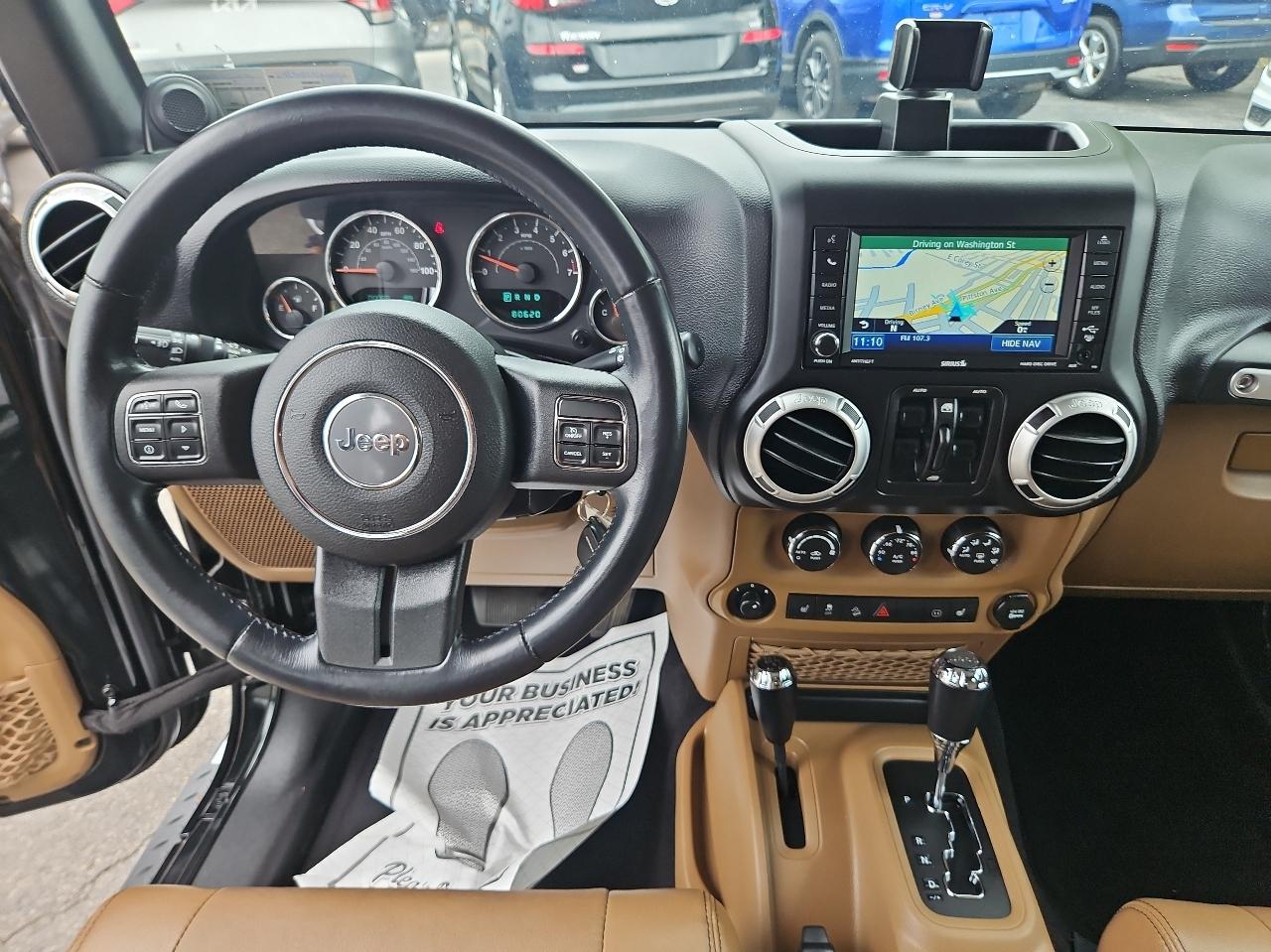 Jeep Wrangler Unlimited 4WD 4dr Sahara 2012