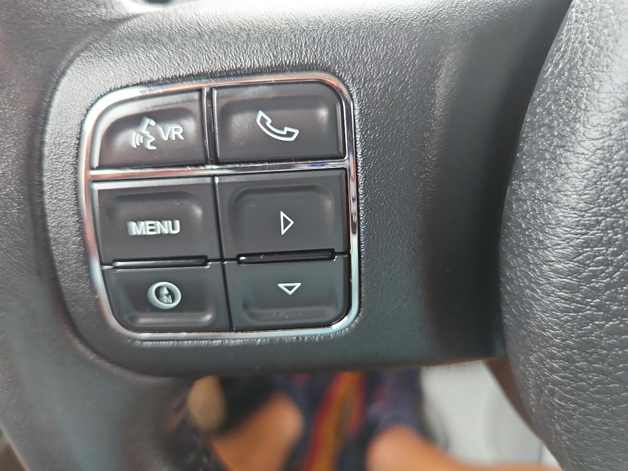 Jeep Wrangler Unlimited 4WD 4dr Sahara 2012
