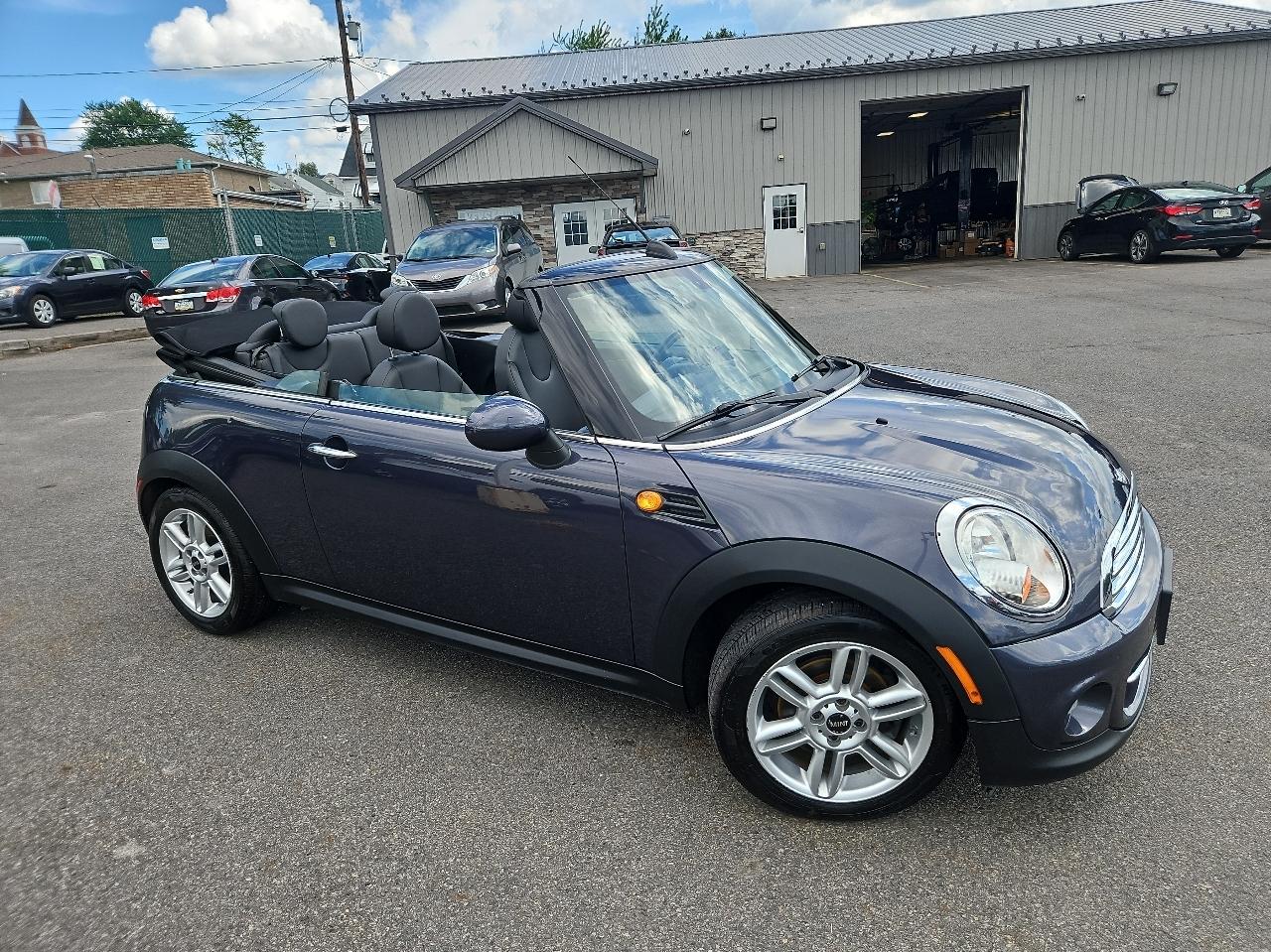 MINI Cooper Convertible 2dr 2012