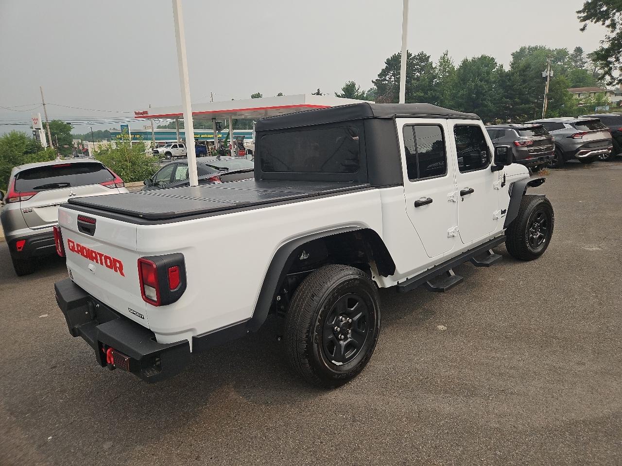 Jeep Gladiator Sport 4x4 2021