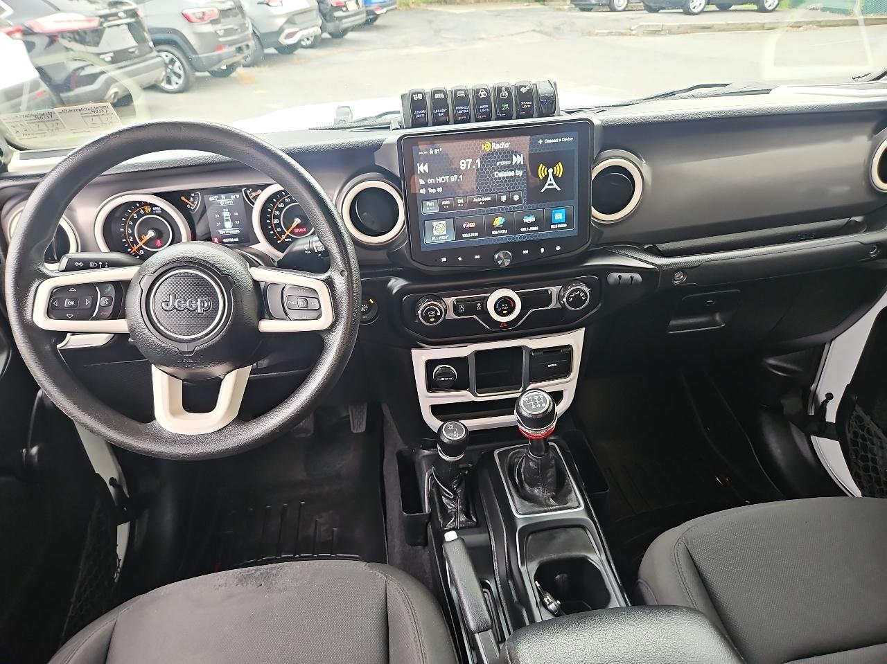 Jeep Gladiator Sport 4x4 2021