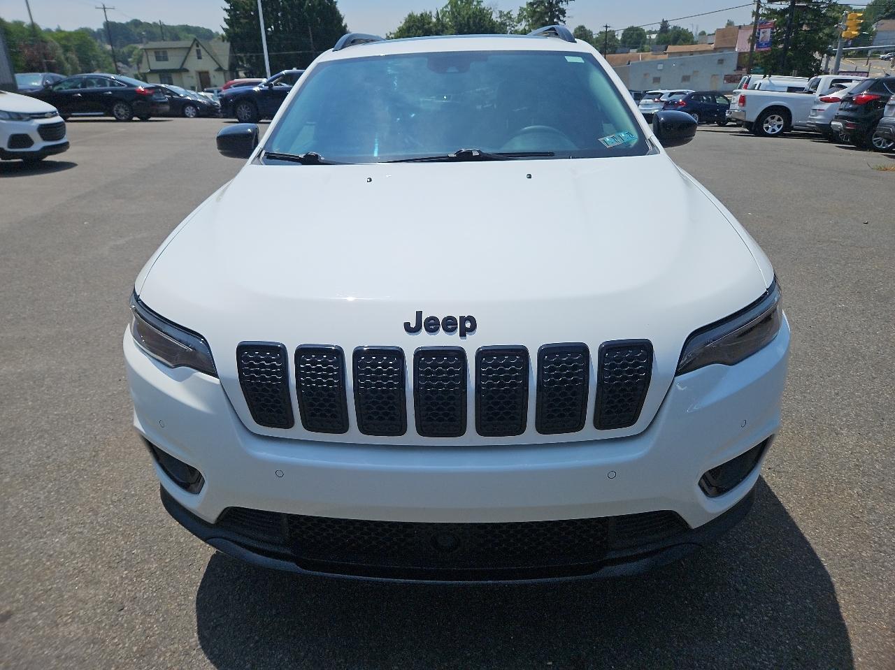 Jeep Cherokee Altitude Lux 4x4 2023