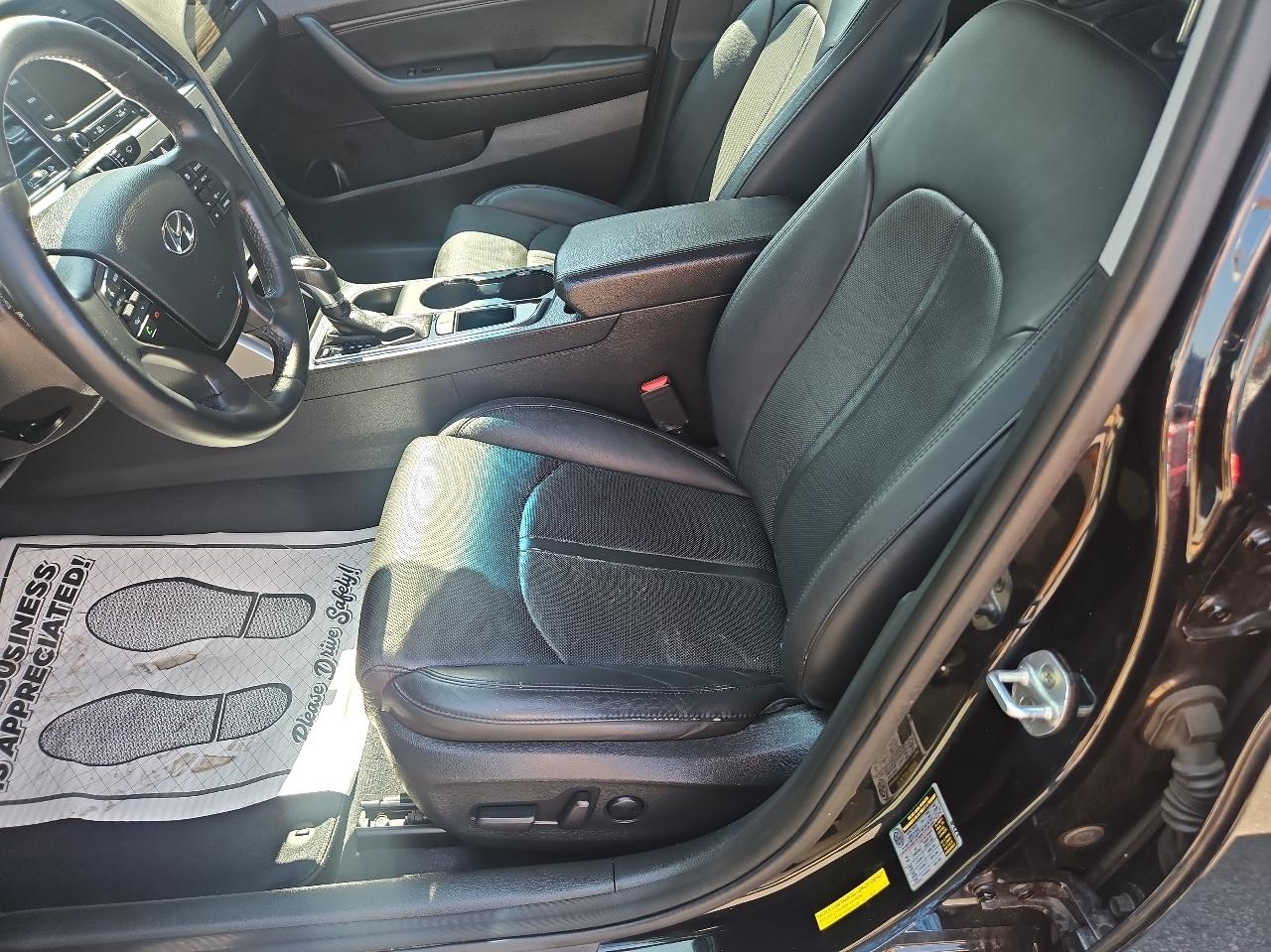Hyundai Sonata 4dr Sdn 2.4L Limited PZEV 2015