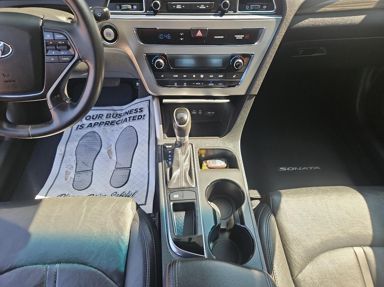 Hyundai Sonata 4dr Sdn 2.4L Limited PZEV 2015