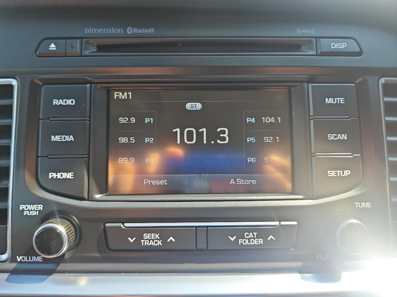 Hyundai Sonata 4dr Sdn 2.4L Limited PZEV 2015