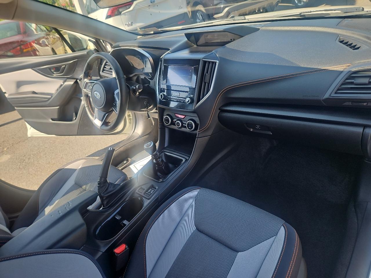 Subaru Crosstrek Premium Manual 2021