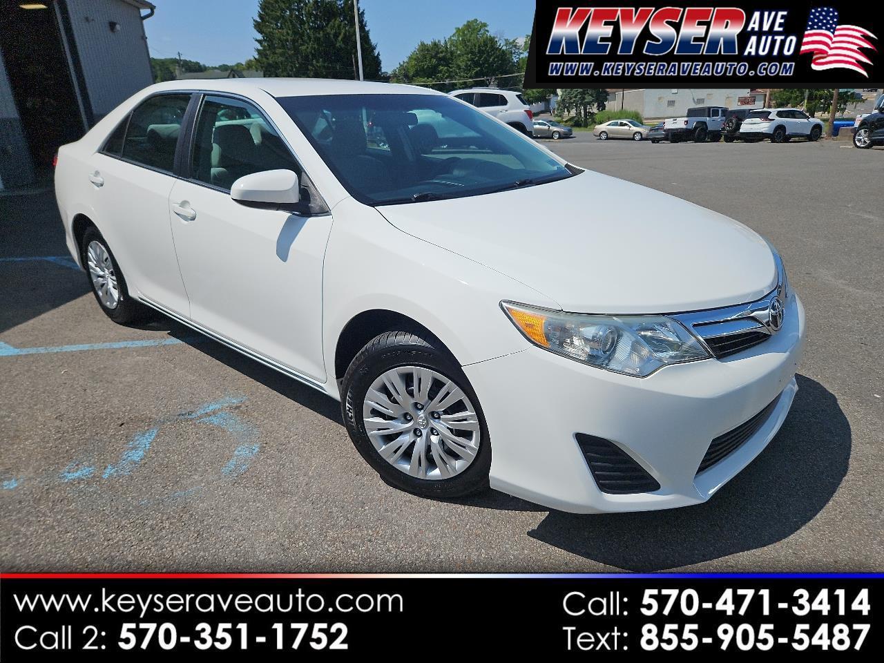 2014 Toyota Camry 2014.5 4dr Sdn I4 Auto LE (Natl)
