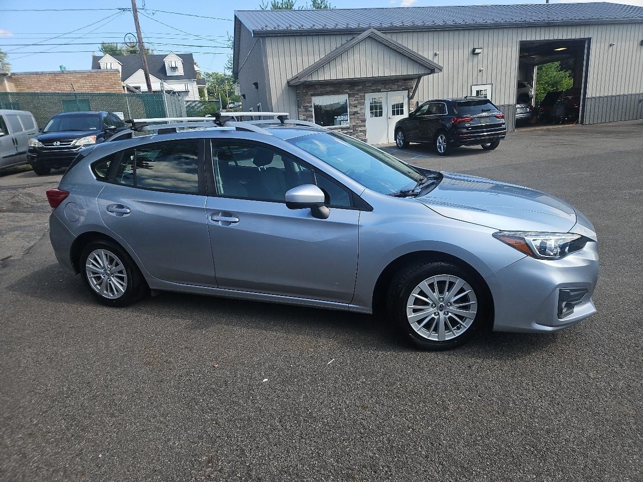 Subaru Impreza 2.0i Premium 5-door CVT 2017