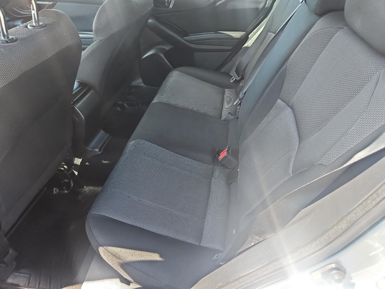 Subaru Impreza 2.0i Premium 5-door CVT 2017