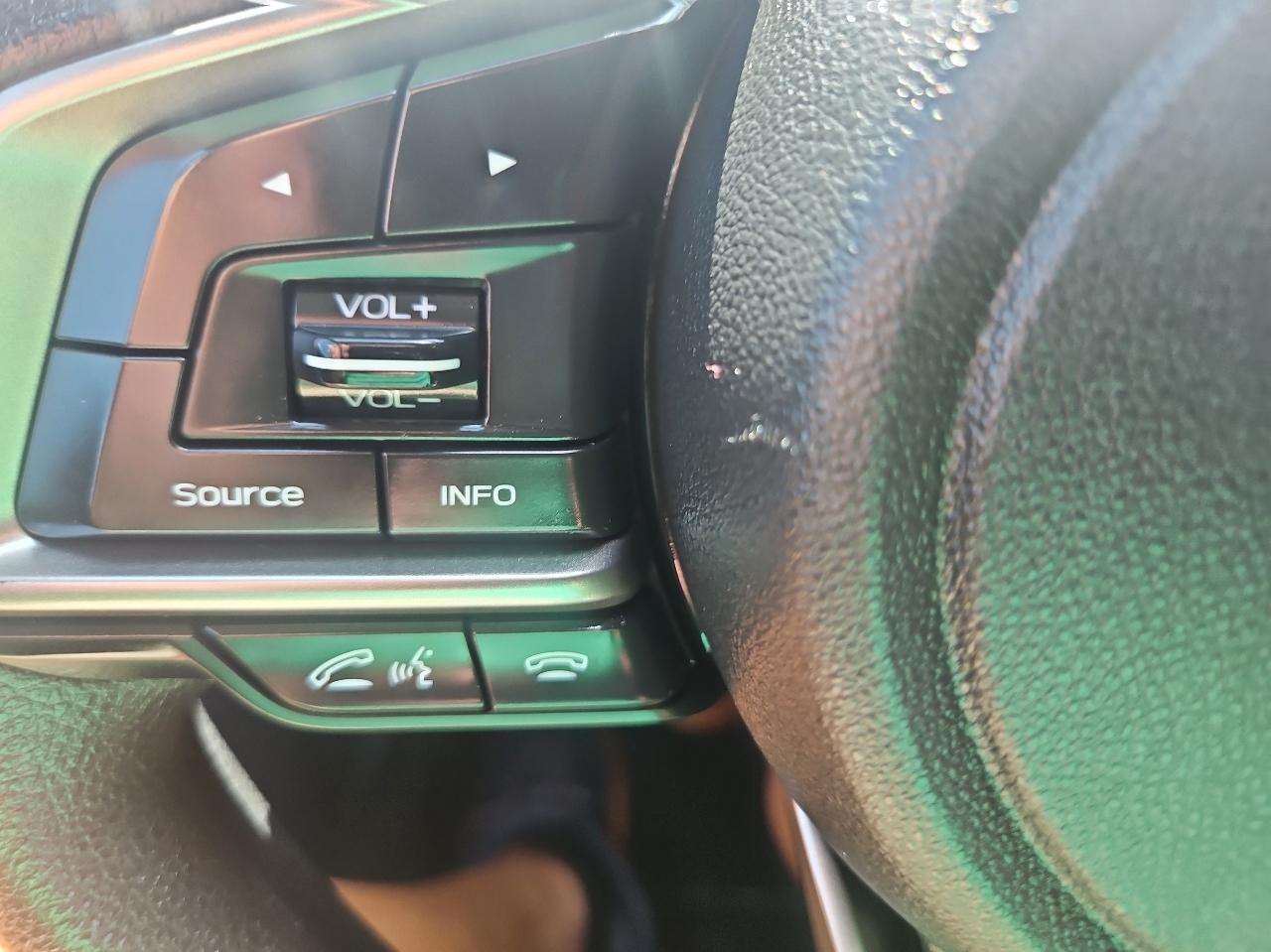 Subaru Impreza 2.0i Premium 5-door CVT 2017