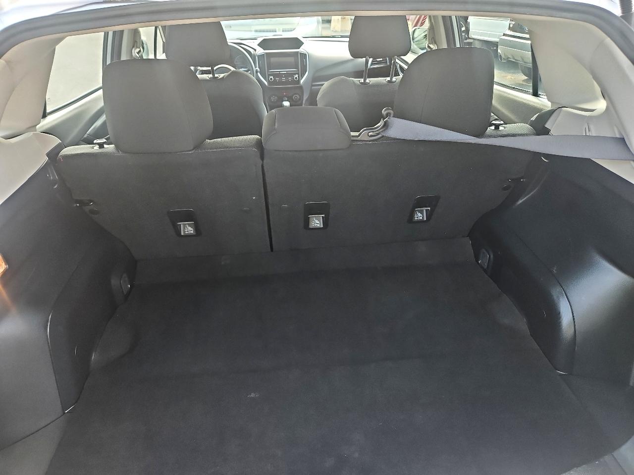 Subaru Impreza 2.0i Premium 5-door CVT 2017