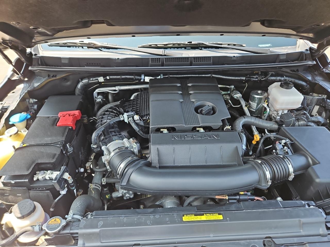 Nissan Frontier Crew Cab 4x4 SV 2025