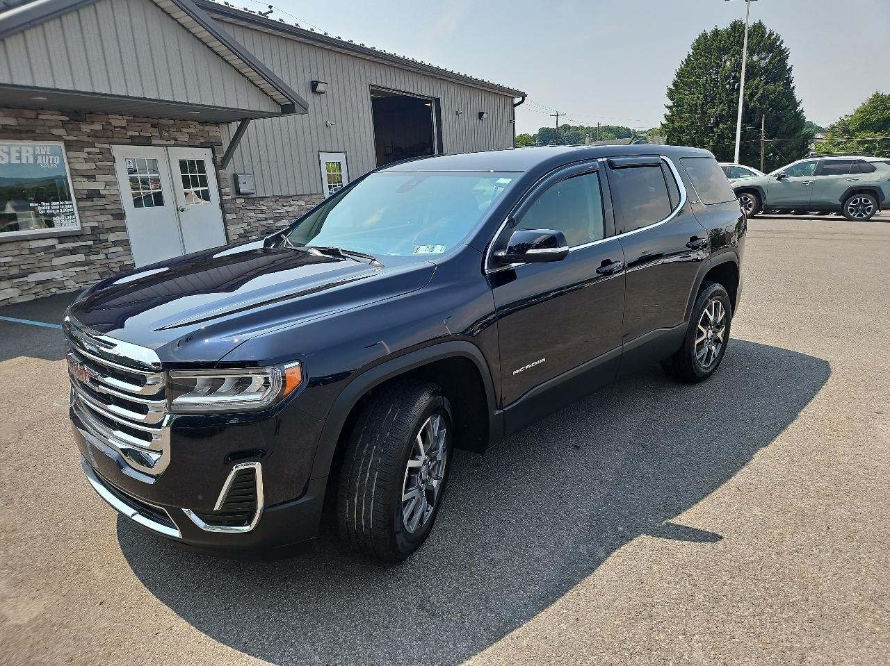 GMC Acadia AWD 4dr SLE 2021