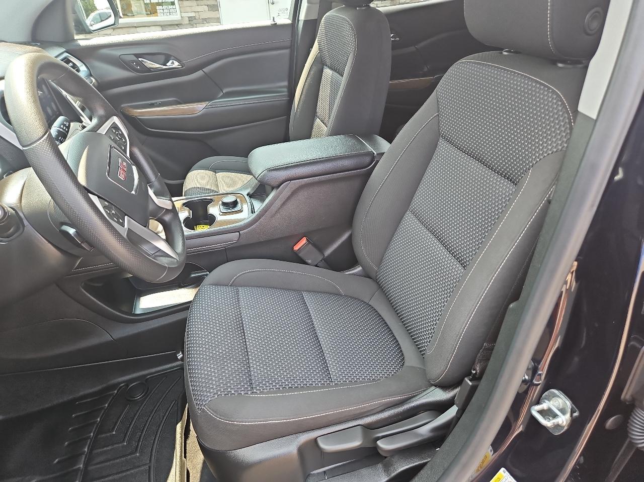 GMC Acadia AWD 4dr SLE 2021