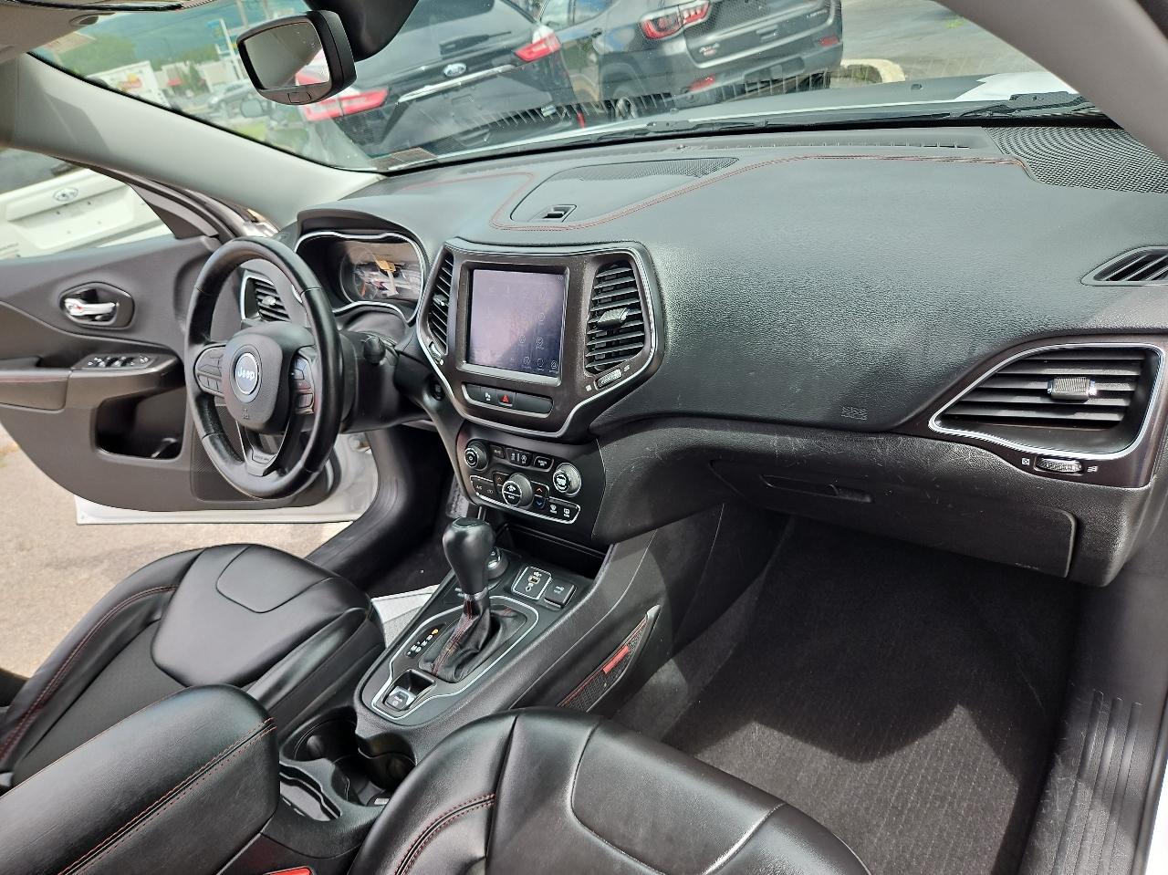 Jeep Cherokee Trailhawk 4x4 2020