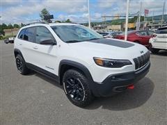 2020 Jeep Cherokee 