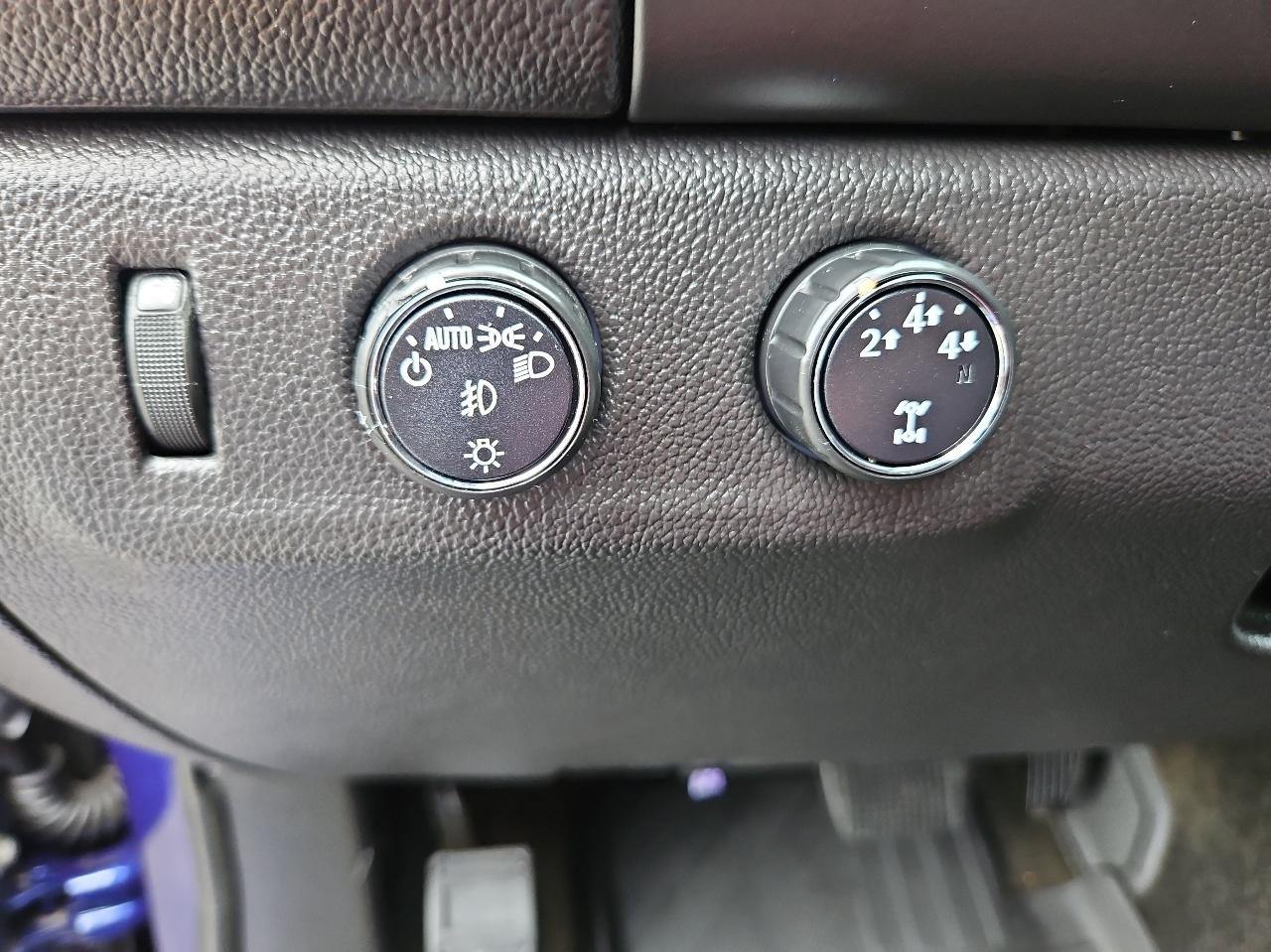 Chevrolet Colorado 4WD Crew Cab 128.3" LT 2015