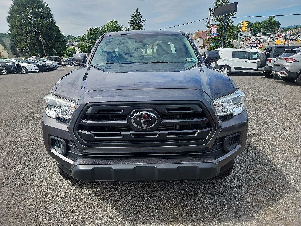 Toyota Tacoma 4WD Access Cab I4 AT SR (Natl) 2018