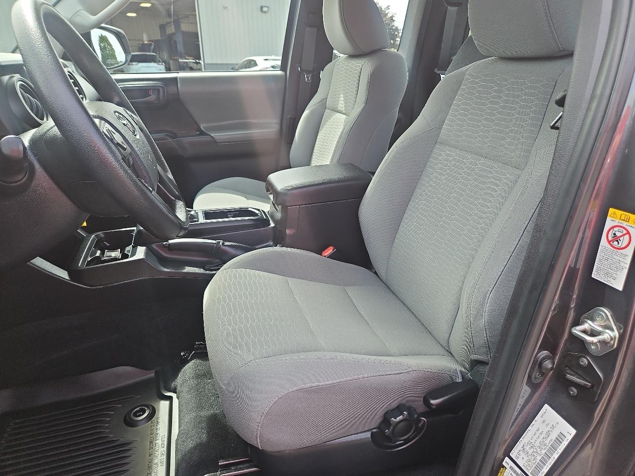 Toyota Tacoma 4WD Access Cab I4 AT SR (Natl) 2018