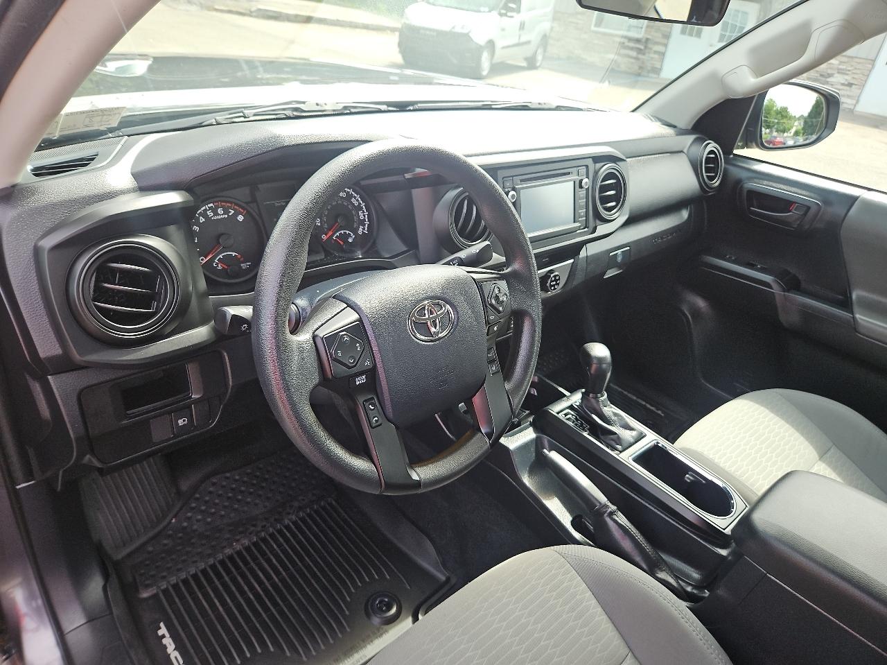 Toyota Tacoma 4WD Access Cab I4 AT SR (Natl) 2018