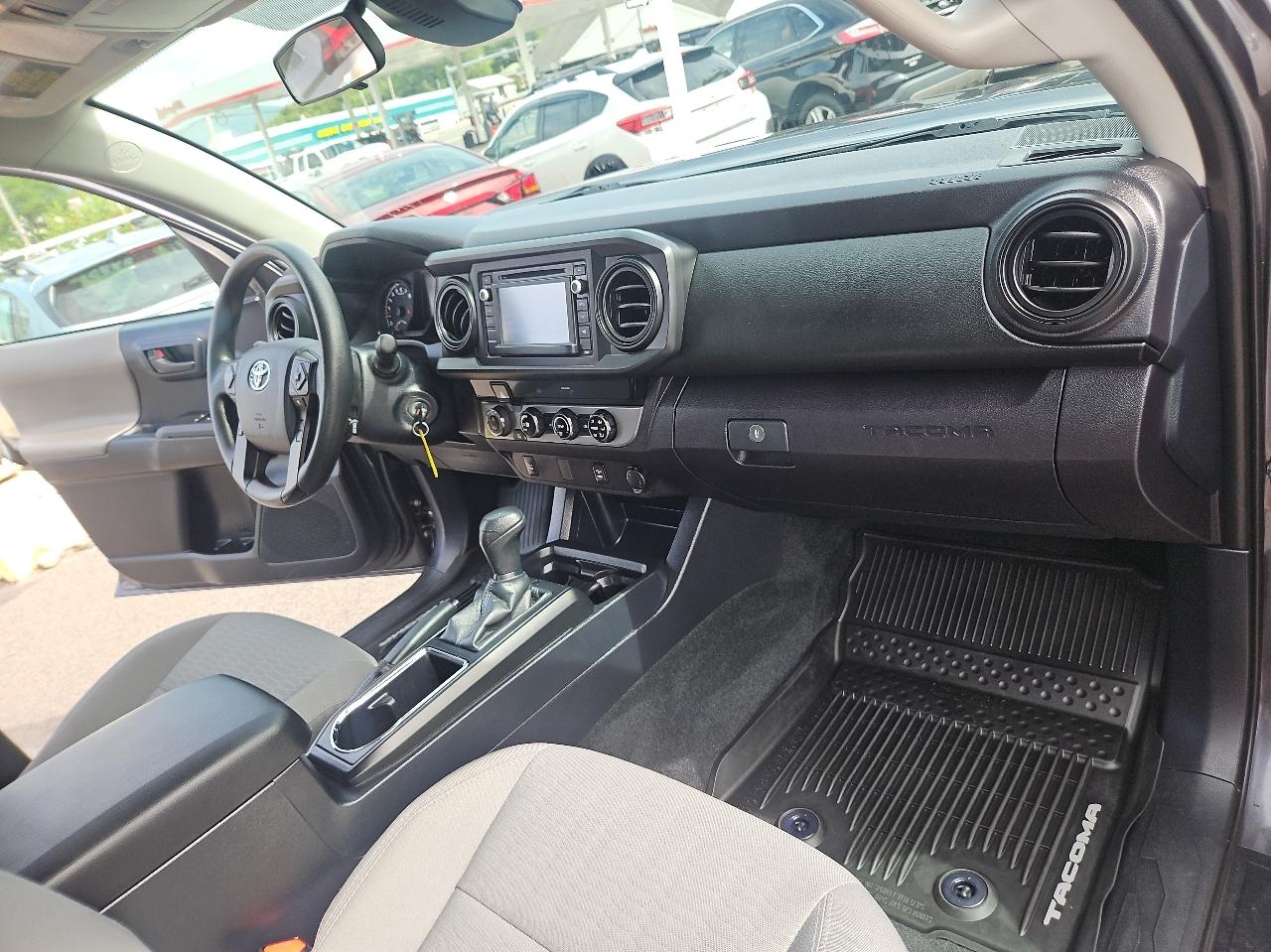Toyota Tacoma 4WD Access Cab I4 AT SR (Natl) 2018