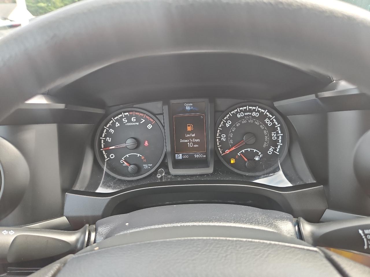 Toyota Tacoma 4WD Access Cab I4 AT SR (Natl) 2018
