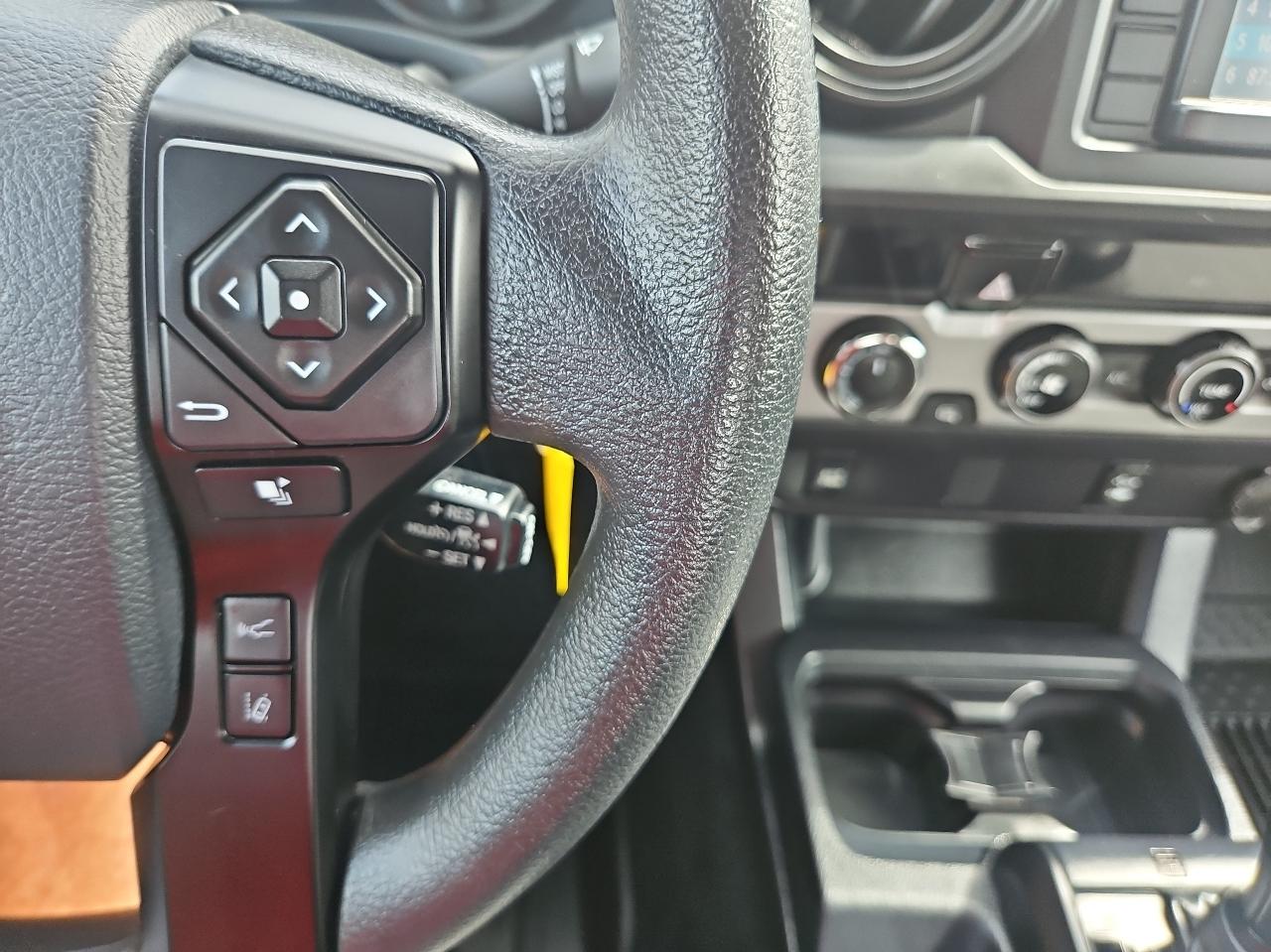 Toyota Tacoma 4WD Access Cab I4 AT SR (Natl) 2018