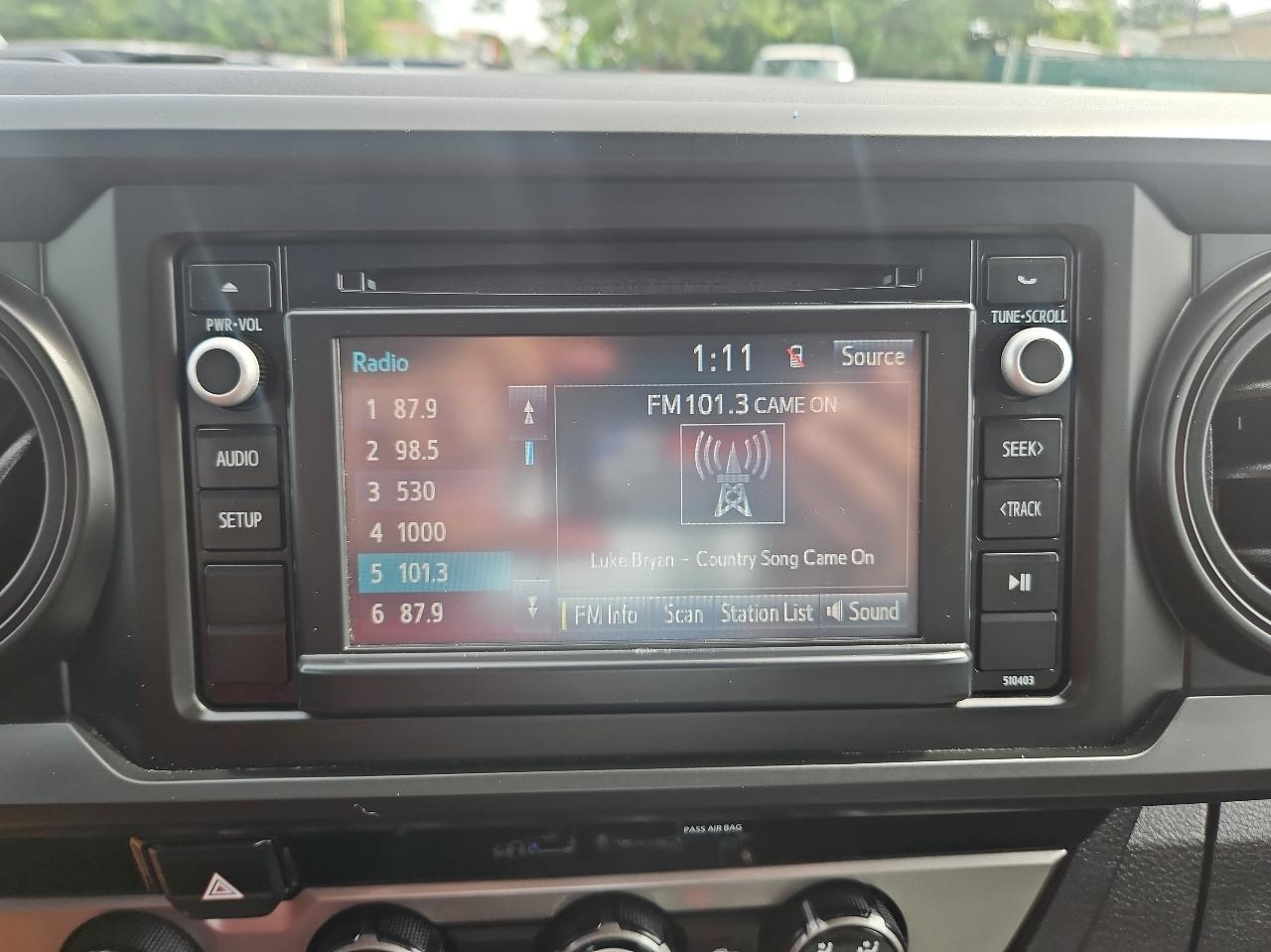 Toyota Tacoma 4WD Access Cab I4 AT SR (Natl) 2018