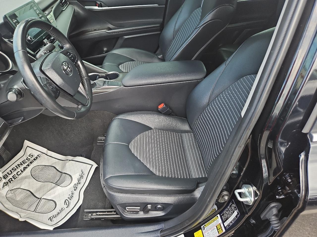 Toyota Camry 4dr Sdn SE Auto (Natl) 2023