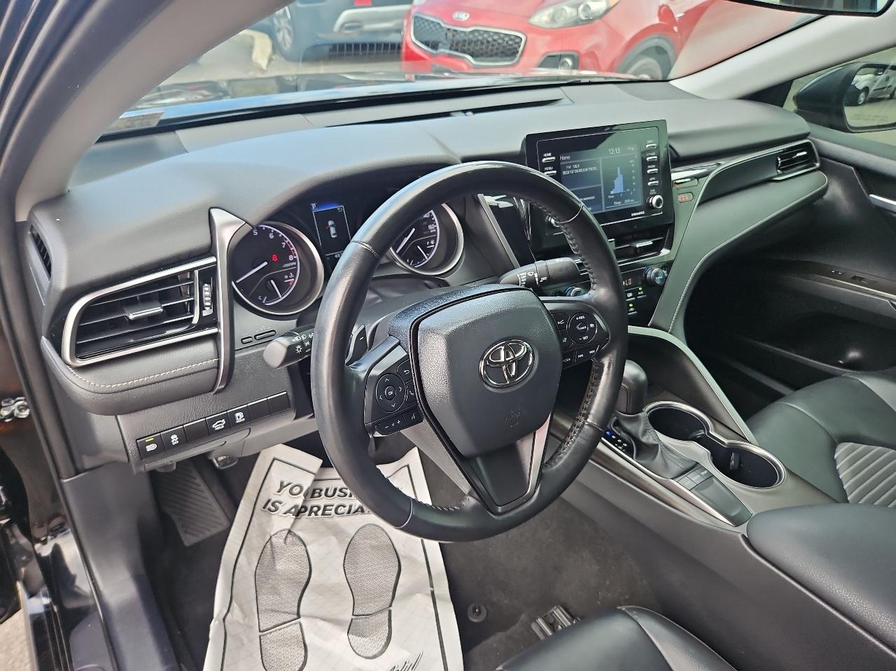 Toyota Camry 4dr Sdn SE Auto (Natl) 2023