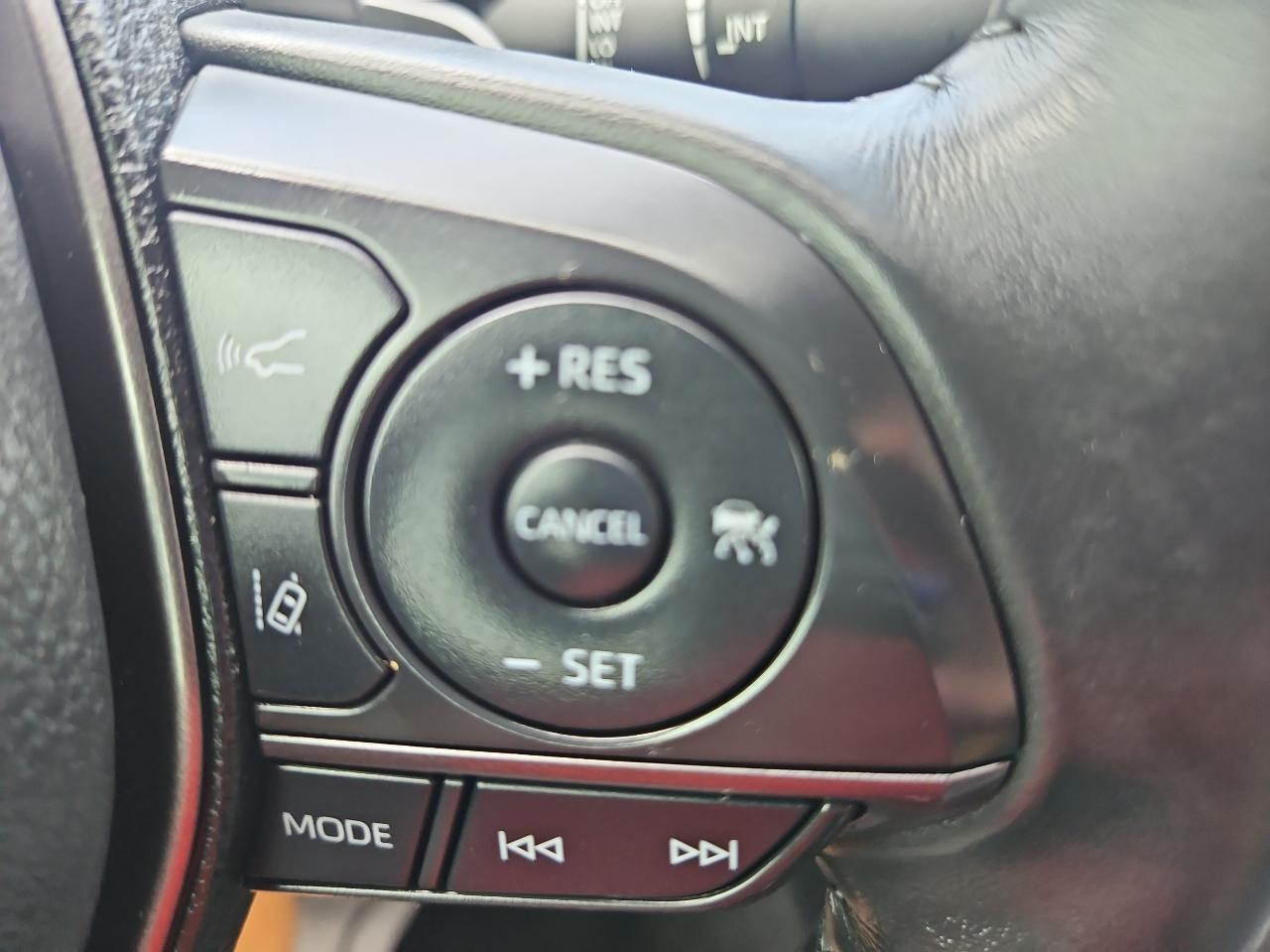 Toyota Camry 4dr Sdn SE Auto (Natl) 2023