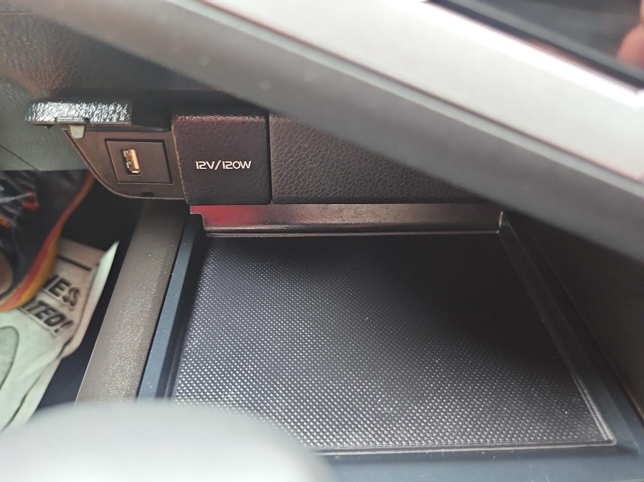 Toyota Camry 4dr Sdn SE Auto (Natl) 2023
