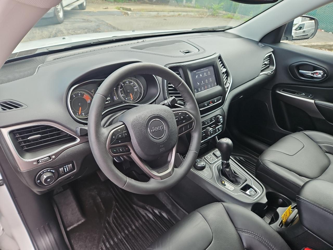 Jeep Cherokee Latitude Lux 4x4 2021